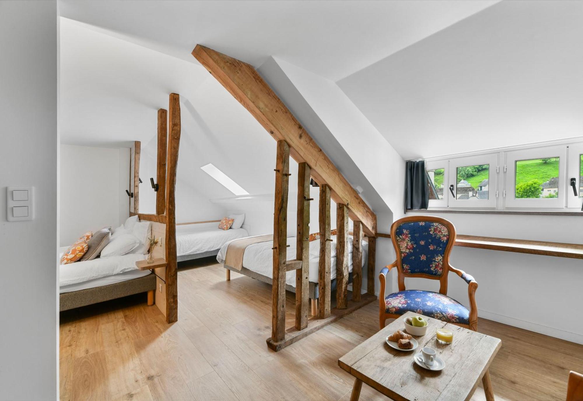 Logis Hotel Etchemaite Ларро Екстер'єр фото